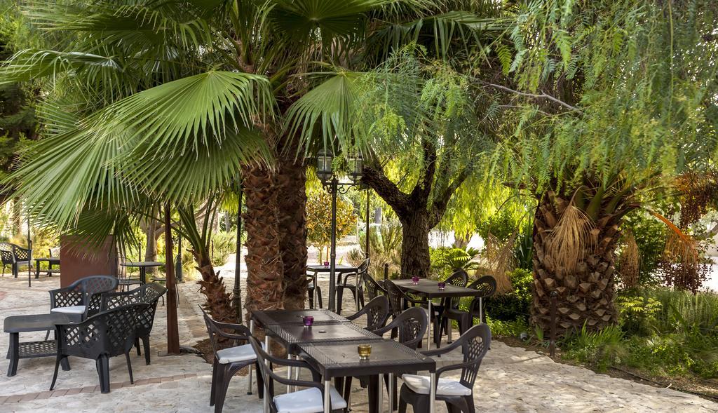 Jardines De Casablanca Hotel Caravaca De La Cruz Luaran gambar
