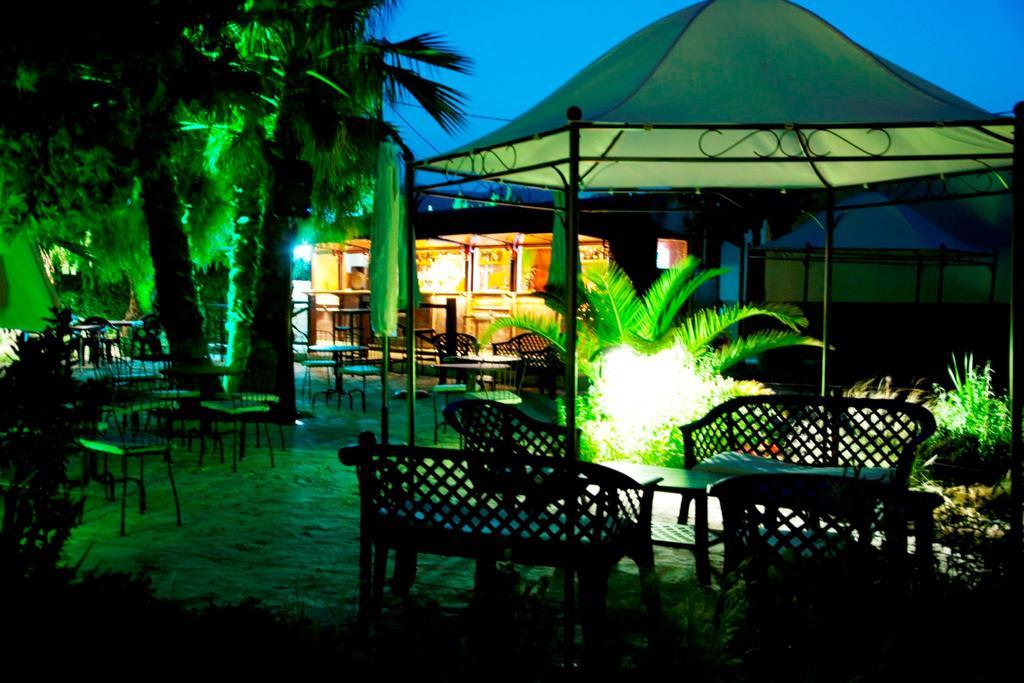 Jardines De Casablanca Hotel Caravaca De La Cruz Luaran gambar